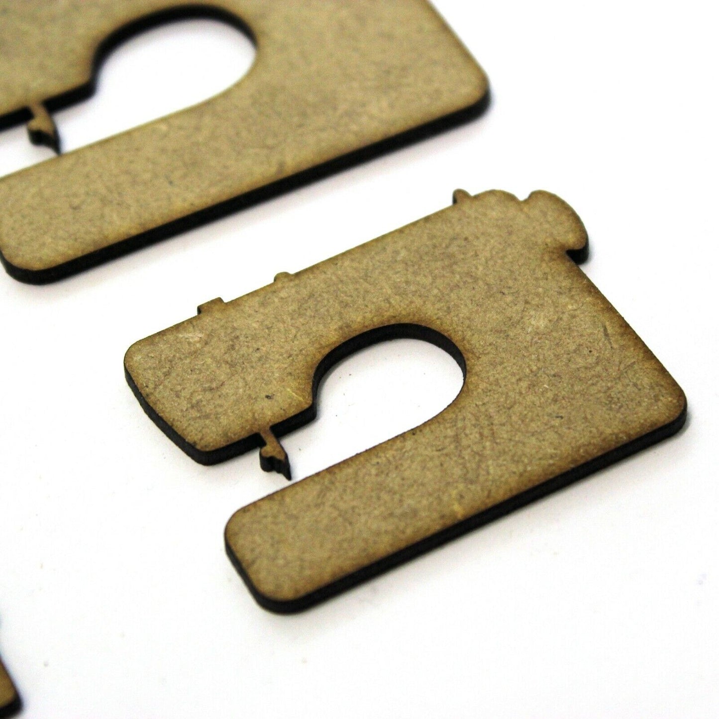 Sewing Machine Craft Shape, Various Sizes, 2mm MDF Wood.