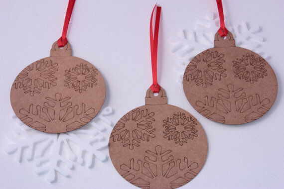 Bauble Shape Christmas Gift Tag With Snowflakes Etched into Surface - Lasercut